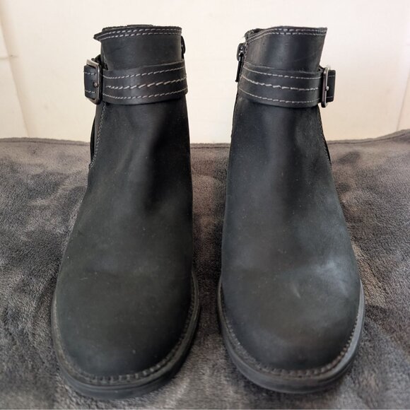 Clarks Women's Maye Strap Block Heel Boot in Black Leather - 7‎ - Picture 1 of 10